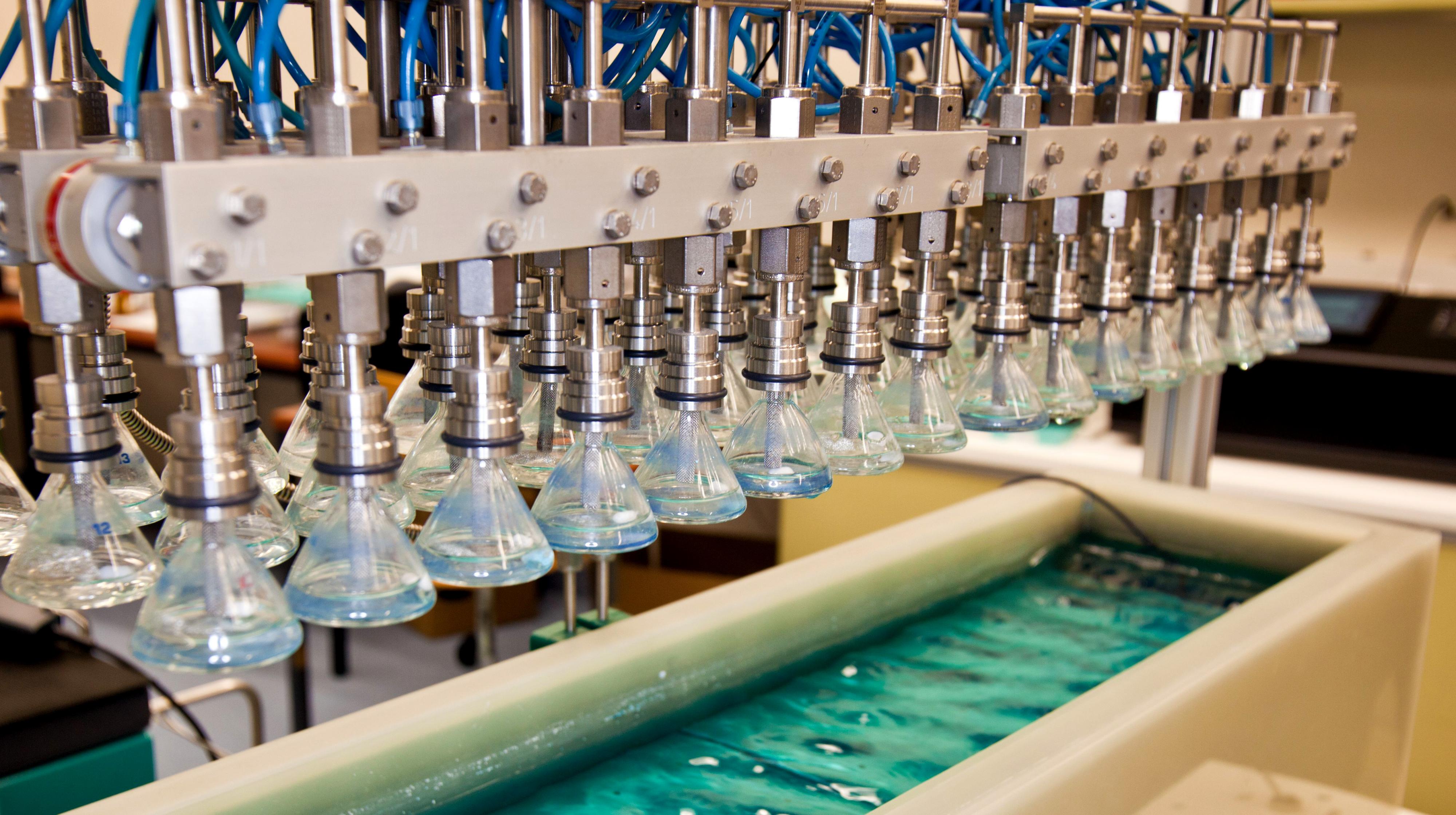 isotope_hydrology_lab_iaea.jpg