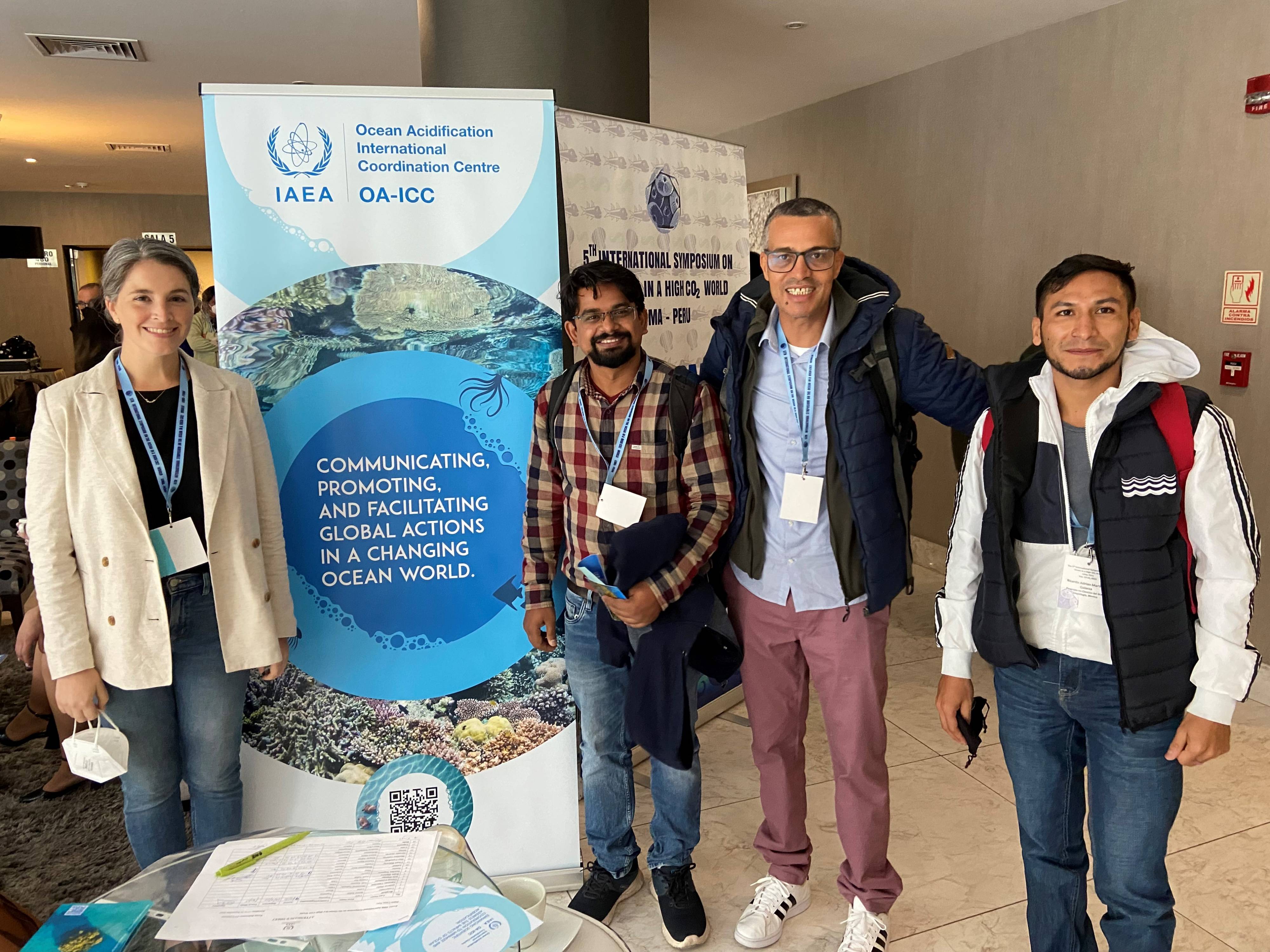 2022-09-13_high_co2_iaea_with_young_scientists4.jpg