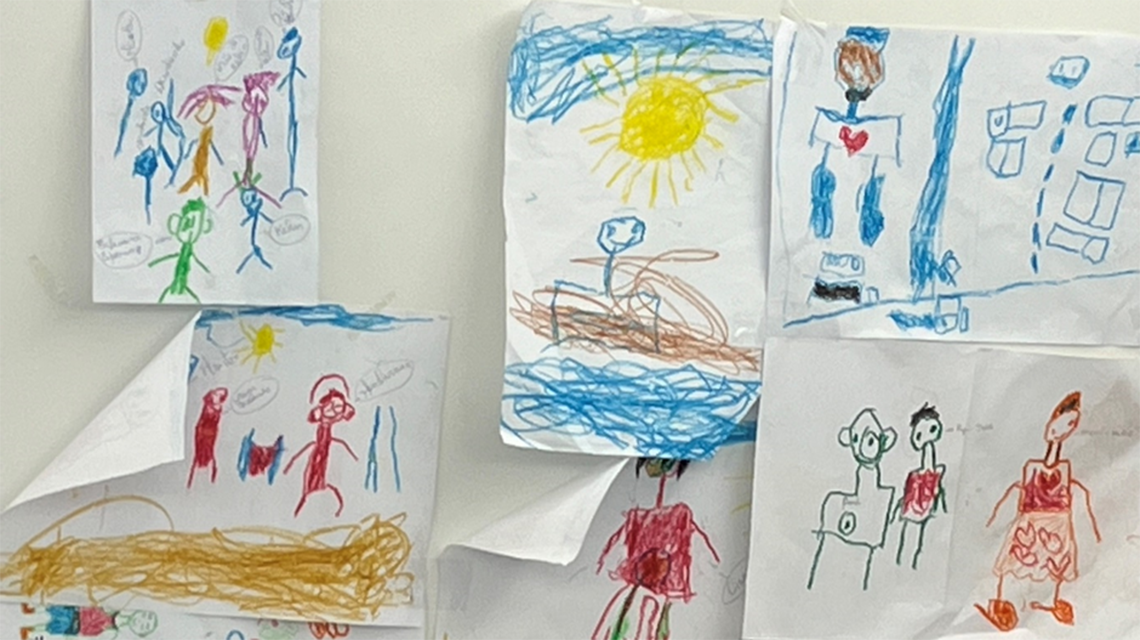 childrens-paintings-mapute-central-hospital-1140x640.png