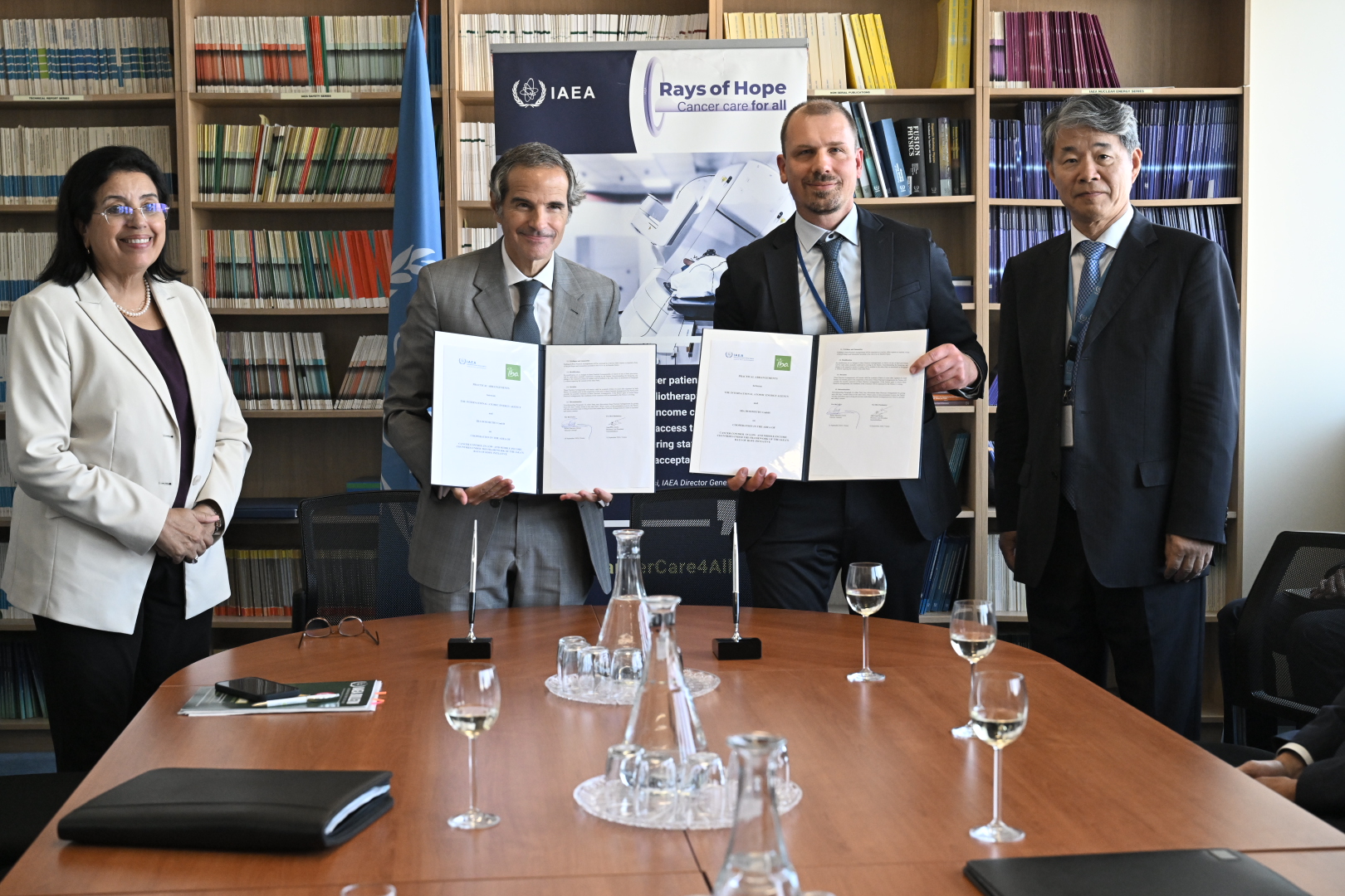 dosimetry_signing_18_september_2024_photo_2_iba_dosimetry.jpg