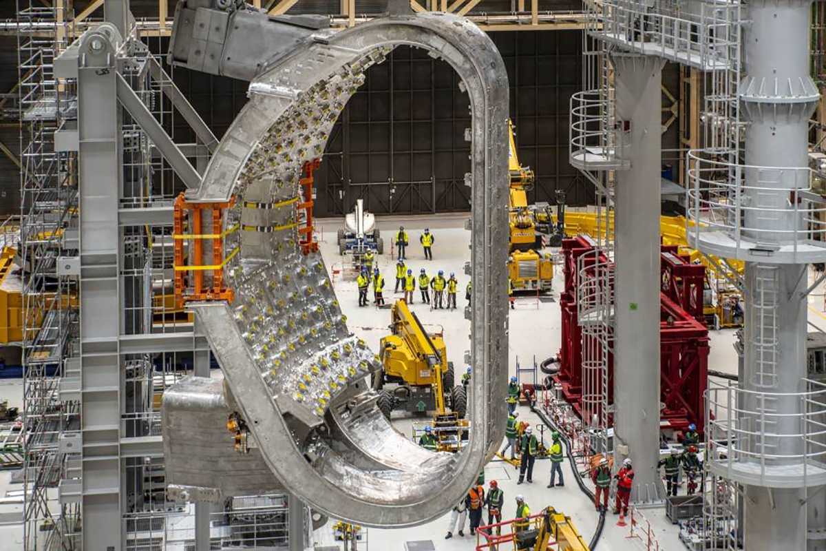 iter_vacuumvessel.jpg