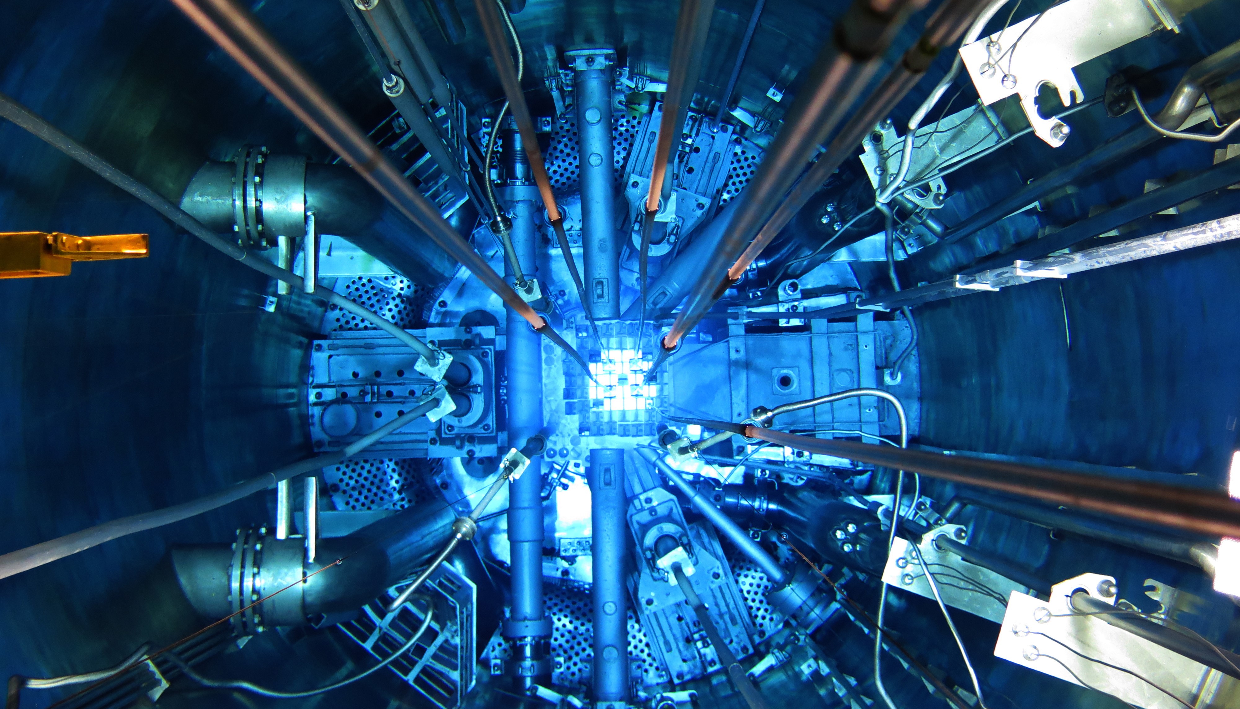 nuclear_fuel_cycle_1.jpg