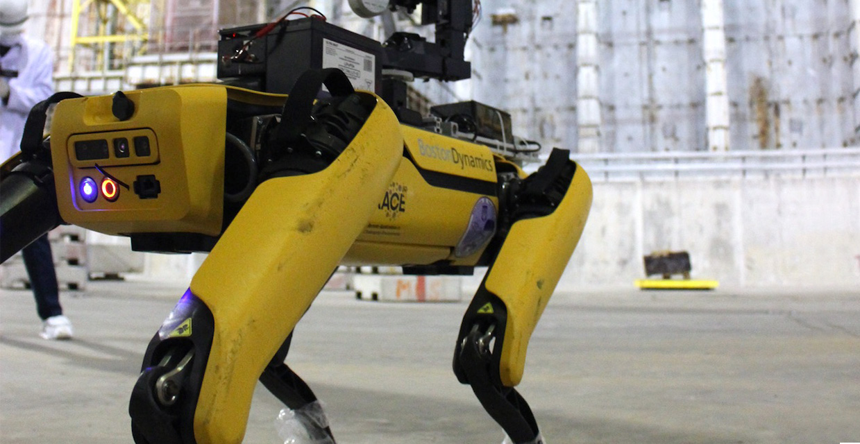 robots_and_ai_decom_bulletin.jpg