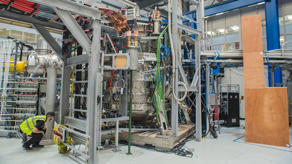 st40-tokamak-1140x640.jpg