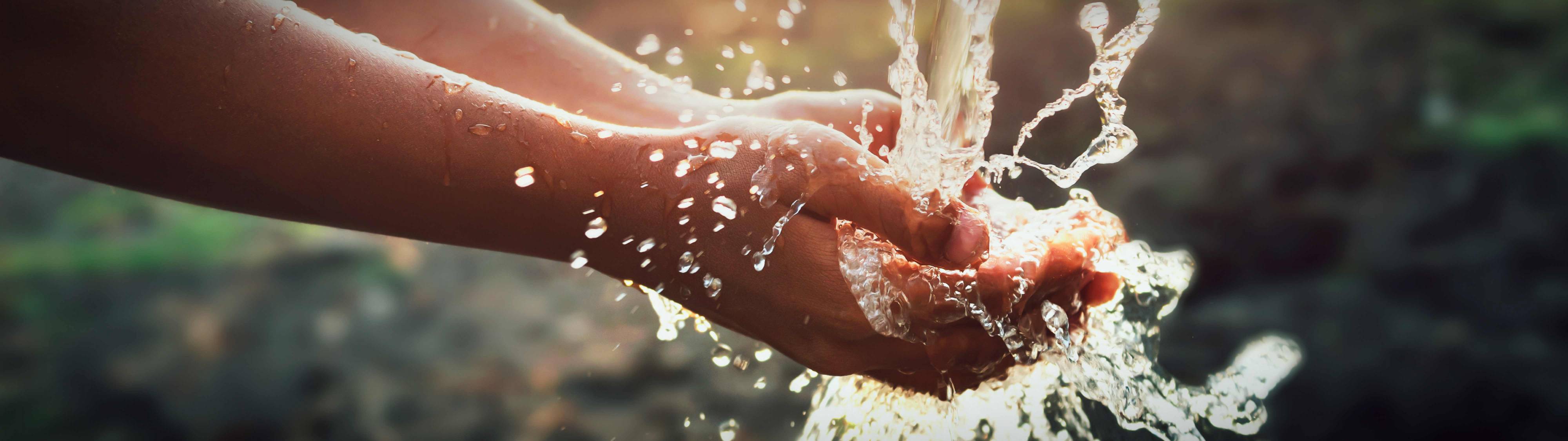 world_enivornment_day-webstory-images_managing_freshwater_resources_small.jpg